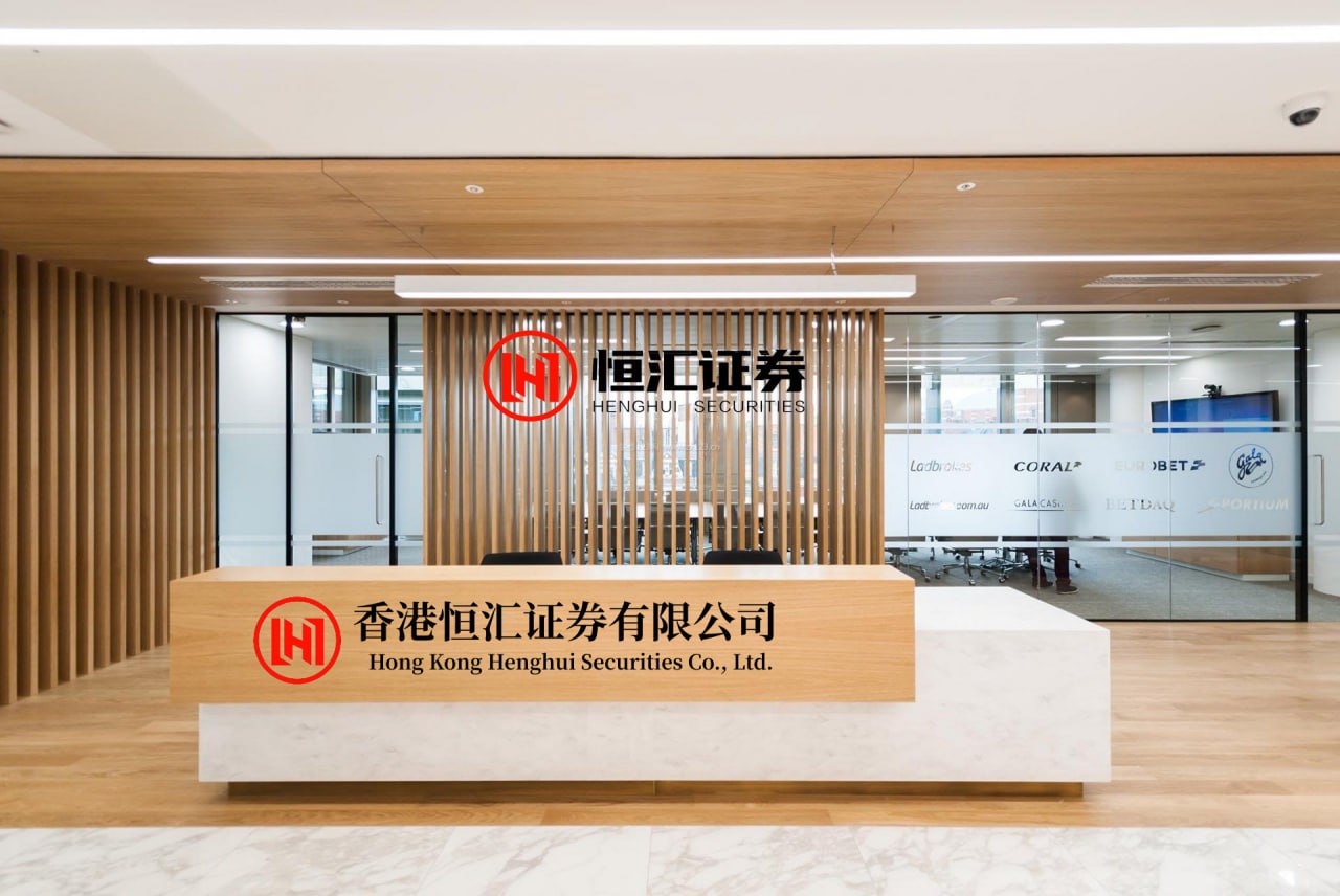 配资658 沪郊朱泾用1314亩花海搭起“甜蜜经济”新场景，打造“婚礼旅行目的地”